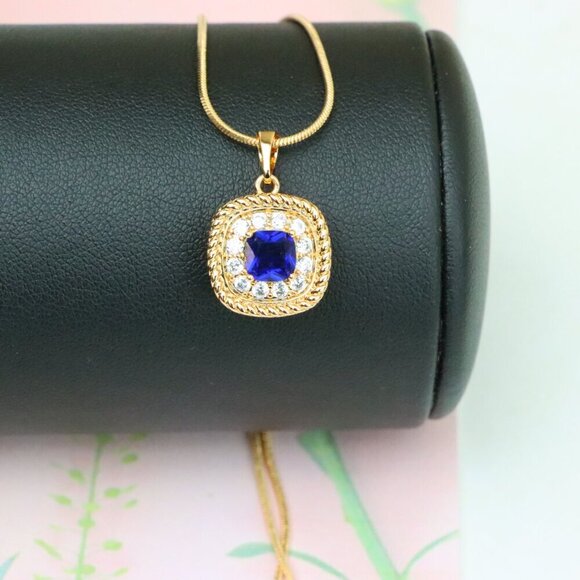 "Elegant Blue Square Pendant with Sparkling Crystal Border, XPPT1664 - Picture 3 of 13